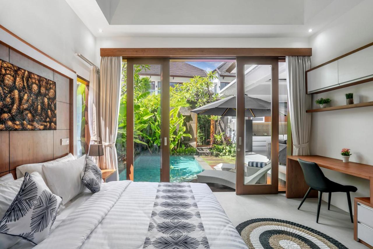 Puri Keraton Seminyak Villa ภายนอก รูปภาพ