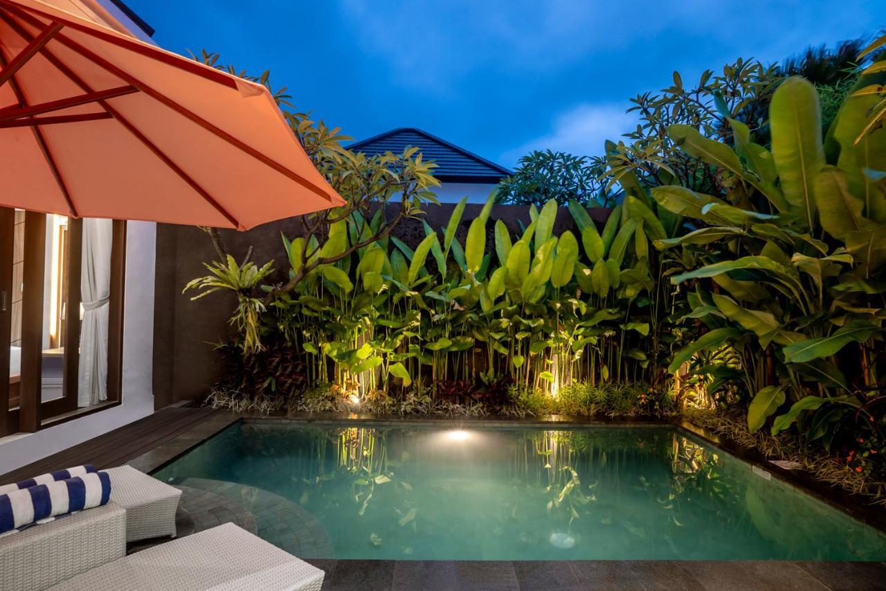 Puri Keraton Seminyak Villa ภายนอก รูปภาพ