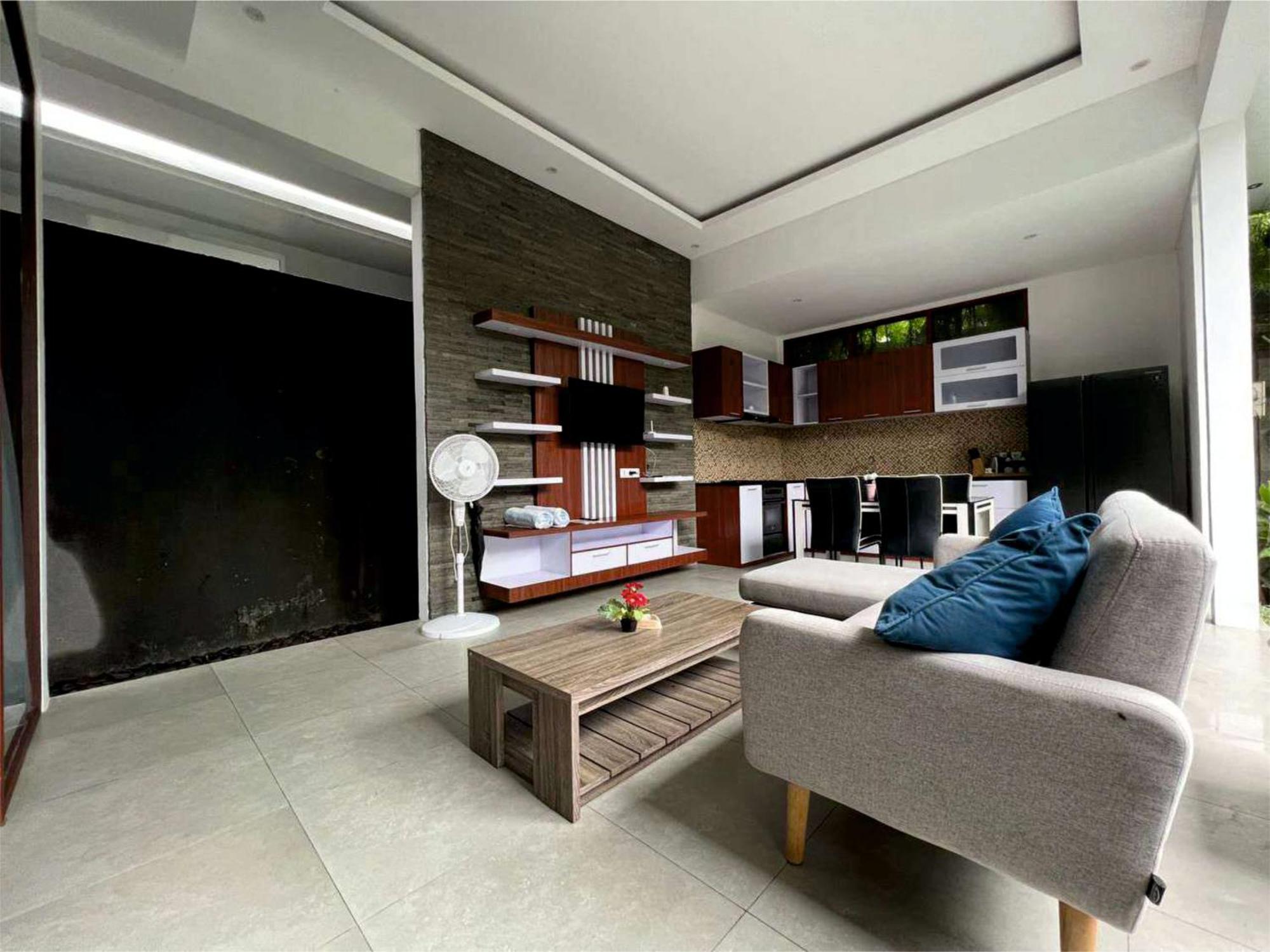 Puri Keraton Seminyak Villa ภายนอก รูปภาพ